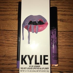 Kylie Jenner Matt liquid lipstick and liner new